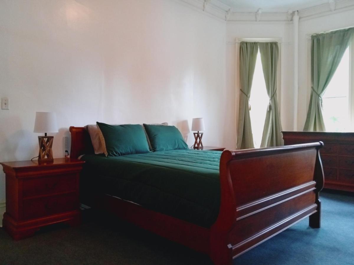 Mini Mansion Hotel Affordable Stays Plainfield Nj Near Public Transportation 外观 照片